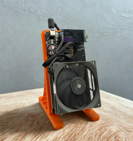 NerdQaxe++ 5TH/s Multi-Chip BTC Miner w Power Supply